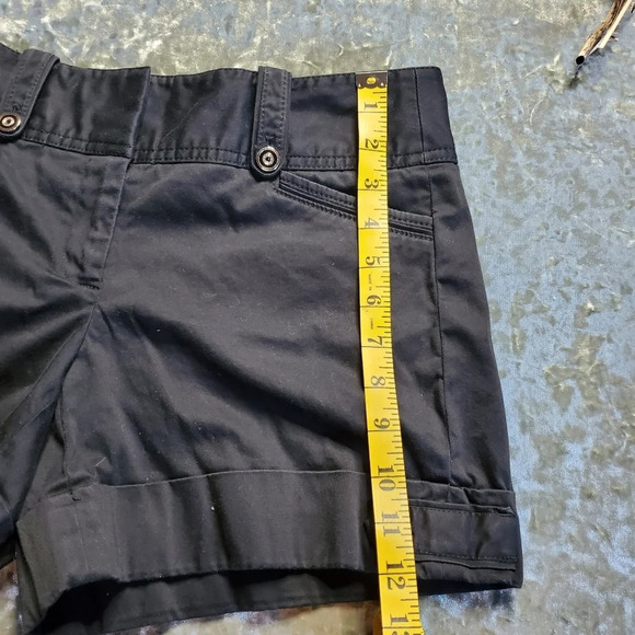 White House Black Market Shorts - Picture 10 of 10